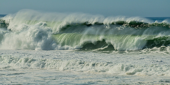 Big surf day at the Light House